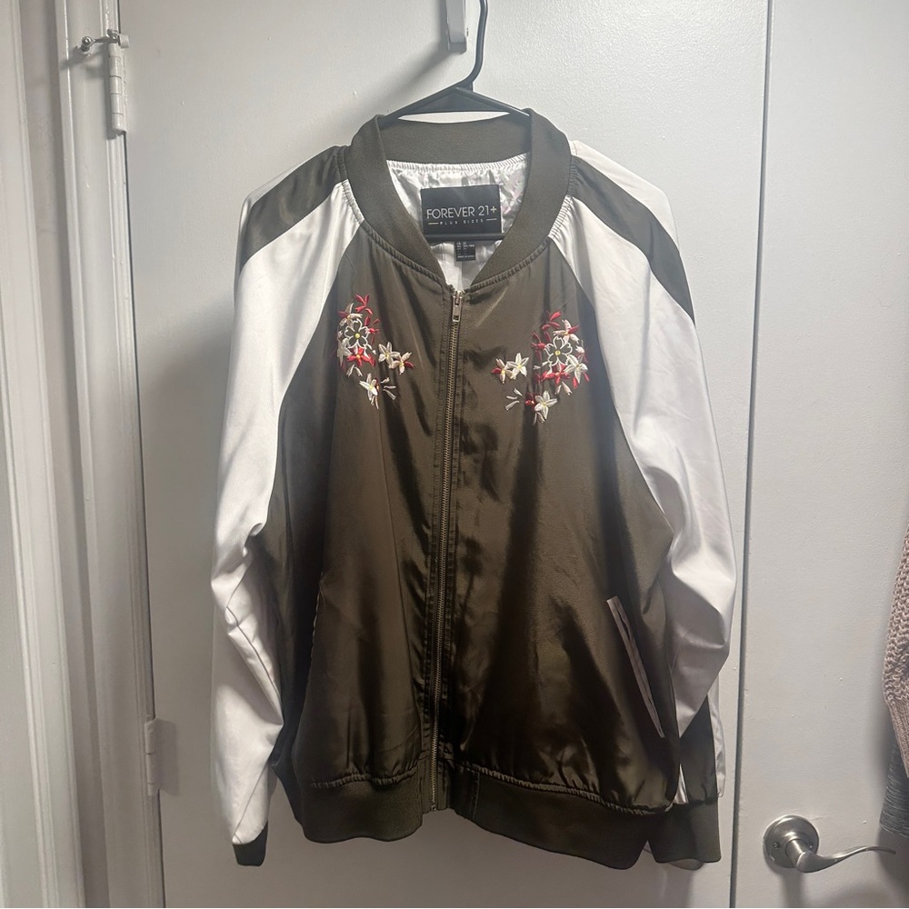 Forever 21 Olive and White Plus Size Jacket